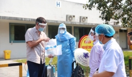 Thêm 1 bệnh nhân mắc Covid-19 hồi phục, chính thức được xuất viện