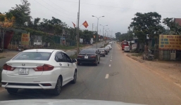 Phó giám đốc BV cưới vợ cho con giữa dịch Covid-19 bị tạm đình chỉ công tác