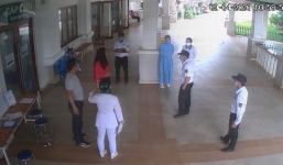 Khởi tố người đàn ông đấm bảo vệ bệnh viện khi được nhắc đo thân nhiệt