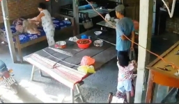 Vợ chồng con trai ngược đãi mẹ già gần 90 tuổi bị tuyên án tù