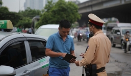 Hà Nội xử lý hơn 1.200 trường hợp trong ngày đầu kiểm tra không cần lỗi