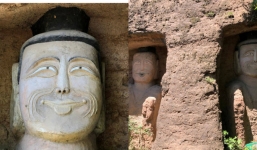 Bức tượng Phật trong hang đá mỉm cười, ai cũng ngỡ ngàng bởi lý do đằng sau