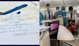 Xúc động với lời nhắn đặc biệt của 2 cậu bé Việt dành cho nam phi công người Anh