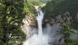 Thác nước khổng lồ đột nhiên biến mất sau 1 đêm, bí ẩn đằng sau mới ngỡ ngàng