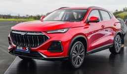 Trung Quốc ra mắt mẫu SUV mới: Giá nhỉnh hơn xe máy, thiết kế sang trọng như BMW