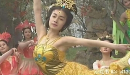 Phản ứng của Trần Hiểu khi được 'công chúa Khổng Tước hàng real' khen ngợi