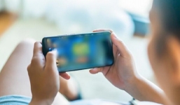 Nam sinh tử vong trong tư thế treo cổ sau khi bị bố mắng 