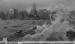 Tàu Hong Kong bị bão Chaba đánh gãy đôi, 27 thủy thủ còn lênh đênh trên biển