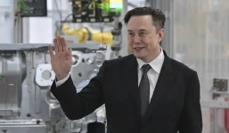 Đích thân tăng tỷ lệ sinh cho nước Mỹ, Elon Musk có con với nhân viên