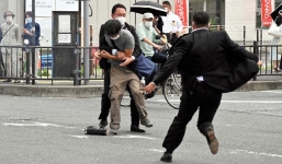 Tiết lộ về 'hàng nóng' nghi phạm dùng ám sát ông Shinzo Abe