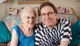 Cụ bà 87 tuổi có cuộc hôn nhân viên mãn bên chồng trẻ kém 40 tuổi