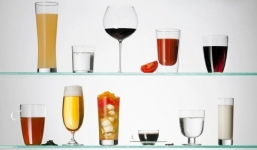 Phát hiện nạp 2-3 ly đồ uống này mỗi ngày chẳng khác nào uống thuốc trường thọ