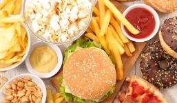 4 loại thực phẩm tồi tệ nhất, gây viêm và nhiều bệnh nguy hiểm