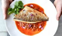 Bộ phận đại bổ của cá bị nhiều người bỏ qua, khi chiết xuất thành sản phẩm làm đẹp có giá đắt đỏ