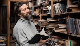 Đọc sách nhiều giúp tăng tuổi thọ, nhưng phải đảm bảo một điều kiện