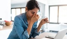 13 lý do khiến bạn mệt mỏi vào buổi chiều, khó chống đỡ cơn buồn ngủ