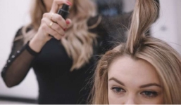 Dầu gội khô Dove, Nexxus, Suave, TIGI, TRESemme bị thu hồi do chứa chất gây hại