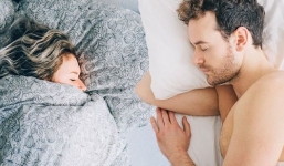 Phát hiện cách đắp chăn giúp bạn ngủ ngon trong mùa đông giá lạnh