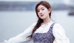 Mới 24 tuổi, Triệu Lộ Tư bước đi cẩn trọng, tránh mang tiếng 'cưa sừng làm nghé'