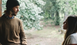 5 lý do để bạn đừng dại dột đào bới quá khứ của nửa kia khi cả 2 đang hạnh phúc