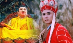 Đứng đầu cõi Phật, tại sao Phật Tổ Như Lai lại có tóc, khác hẳn các đệ tử cạo trọc đầu?