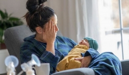 Ép con dâu phải làm xét nghiệm DNA cho cháu nội, mẹ chồng bị phanh phui bí mật động trời