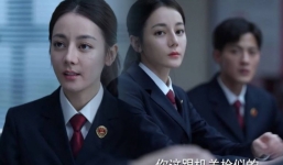 Công Tố Tinh Anh ngập 'sạn', Địch Lệ Nhiệt Ba là 'viên sạn' lớn nhất