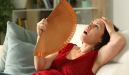 Nắng nóng đỉnh điểm, cảnh giác với dấu hiệu thầm lặng của sốc nhiệt