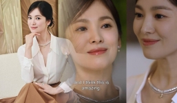 Song Hye Kyo không ngại khoe gương mặt rõ từng nếp nhăn