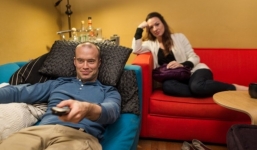 Khoa học phát hiện 'thủ phạm' khiến đàn ông thực sự ích kỷ hơn phụ nữ