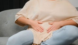 Phụ nữ ăn nhanh no chớ vội mừng, đây là dấu hiệu cảnh báo của căn bệnh nguy hiểm đối với chị em