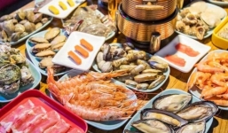 Người 'khôn mồm' đi ăn buffet sẽ không đụng đũa 8 món này, ăn nhiều chỉ có lỗ