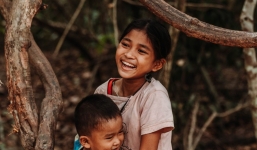 Con nhà nghèo muốn đổi đời ngoài việc học phải nắm được 4 điểm này