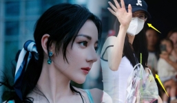 Địch Lệ Nhiệt Ba tái xuất sau tai nạn đập mũi, CDM tinh mắt soi ra chi tiết đắt tiền