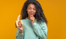 Tin vui cho người thích ăn vặt: Tuân thủ 2 quy tắc đơn giản này thì ăn thoải mái không hại sức khỏe