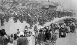 Hoàng lăng cổ đại đều bịt chặt từ bên trong, những người thợ thủ công cuối cùng thoát ra bằng cách nào?