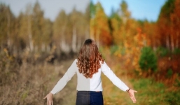 Dù ít bạn đến mấy cũng đừng kết giao 4 kiểu người này, chơi cùng bạn sẽ ngày càng kiệt quệ