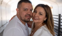 Cặp đôi kết hôn 17 năm, có 3 con phát hiện bí mật động trời sau khi làm xét nghiệm ADN