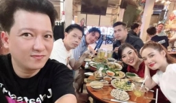 Thúy Ngân tình tứ bên cạnh Trương Thế Vinh trong ngày sinh nhật khiến netizen rần rần