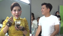 Khả Như 'ê mặt' khi bị Trường Giang tố thường xuyên 'ăn chùa'