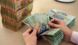 Tăng lương tối thiểu: Nhanh chóng chỉnh thang, bảng lương cho công nhân