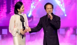 Danh ca Chế Linh khiến Lệ Quyên ngượng ngùng chỉ vì yêu cầu điều này trên sân khấu
