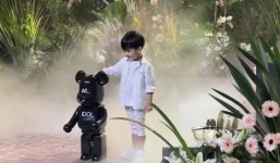 Đàm Vĩnh Hưng thành lập quỹ từ thiện cho quý tử 