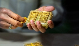 Giá vàng hôm nay 6/10: Vàng thế giới đột ngột quay đầu 