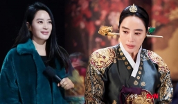 'Trung điện' Kim Hye Soo gây sốt với nhan sắc cực trẻ trung ở tuổi 52