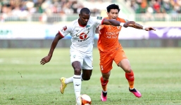 HLV Kiatisuk hứa hẹn điều gì khi HAGL hòa trận thứ 4 liên tiếp?