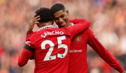 Loạt sao Man United lập cột mốc ấn tượng sau trận đại thắng Leicester