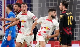 Bị cầm hòa, HLV Pep Guardiola tuyên bố trận lượt về Man Ctiy sẽ chơi với 9 tiền đạo