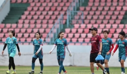 CHÙM ẢNH: ĐT nữ Việt Nam tập luyện hăng say, đón loạt tin vui ở Olympic 2024