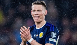 Chứng kiến phong độ rực sáng của McTominay, Fan Man United xin Ten Hag cho đá tiền đạo thay Weghorst